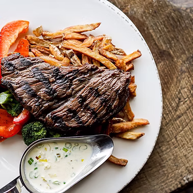 LA FAMEUSE BAVETTE